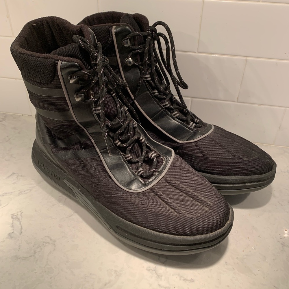 Mens work boots black with silver detail size 11d Lands End
